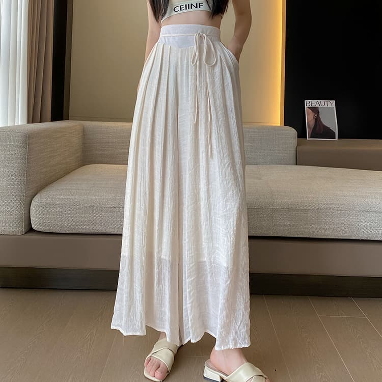 しなやかプリーツパンツドレス