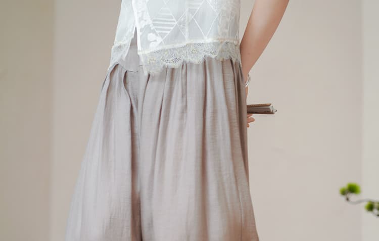 上品な艶やかワイドパンツドレス