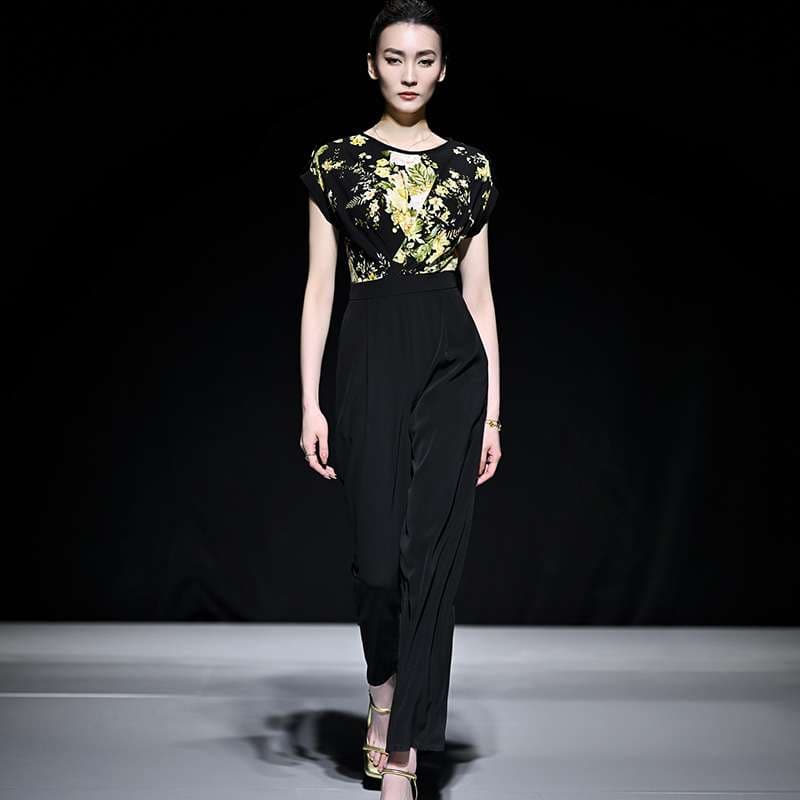 艶やか花柄パンツドレス