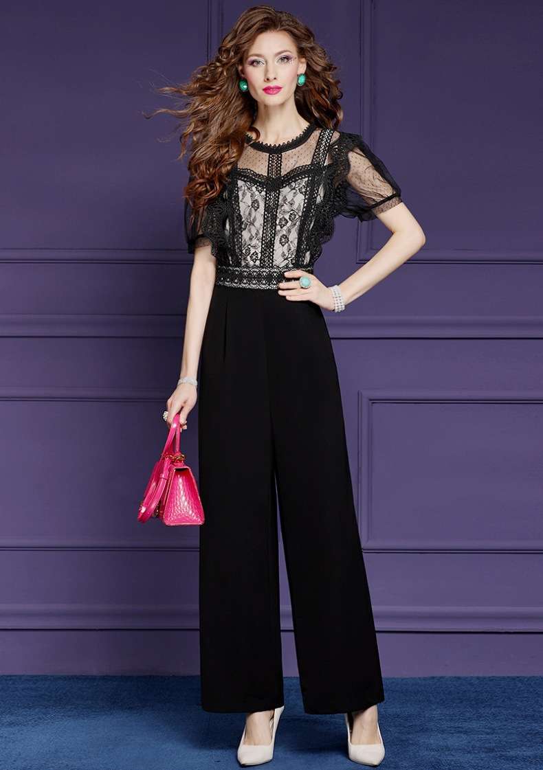 上品レース切替パンツドレス