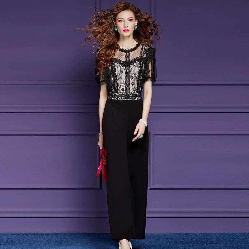 上品レース切替パンツドレス