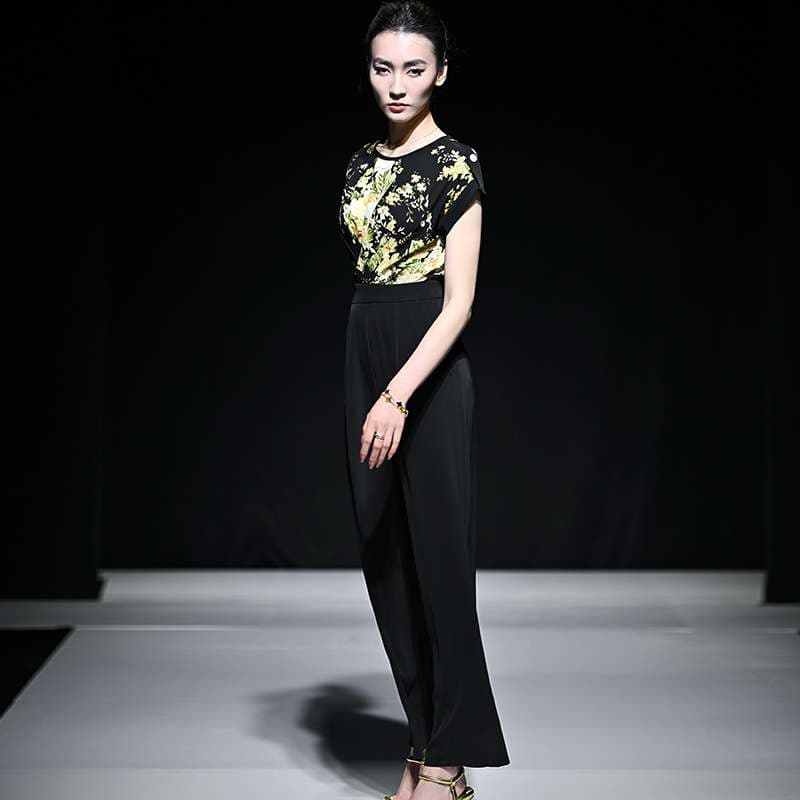 艶やか花柄パンツドレス